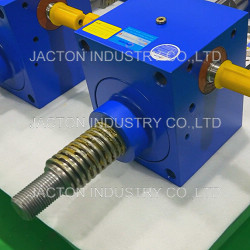 Gato de tornillo sin fin c&uacute;bico de 100 kN - JTC100 - Traslaci&oacute;n vertical